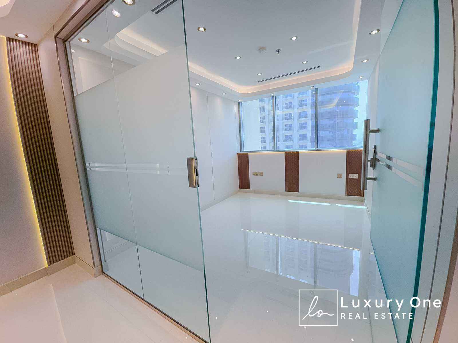 DAMAC Business Tower — image 5